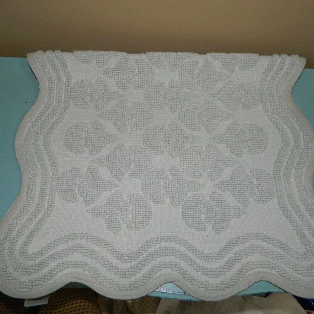 West Elm Thistle Jacquard Bath Mat Freshwater Blue